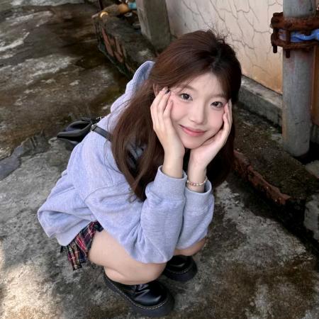 ^_^