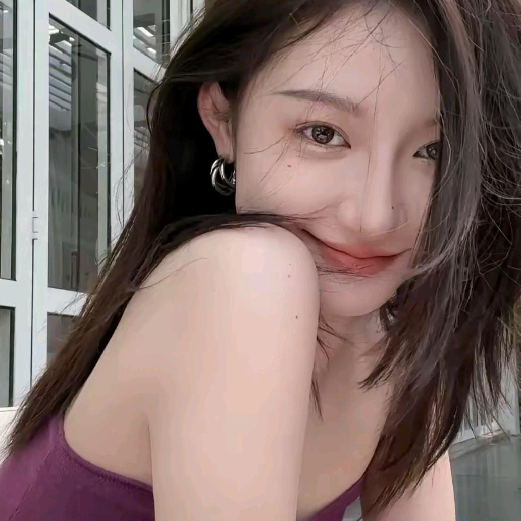 迪迪ya（精致穿搭）