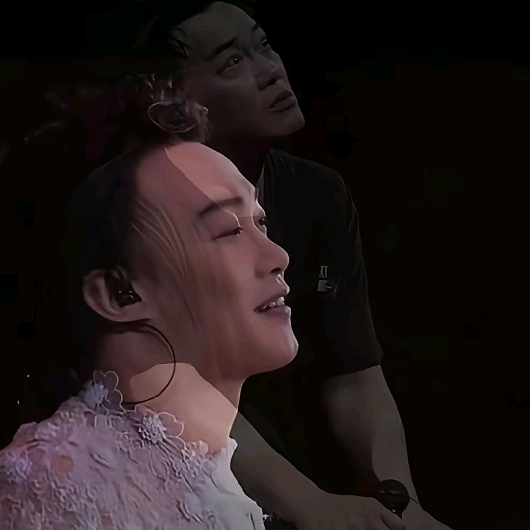 𝑷𝒆𝒏𝒈