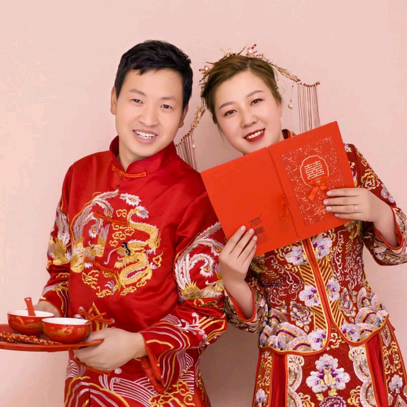 小吃货琴琴