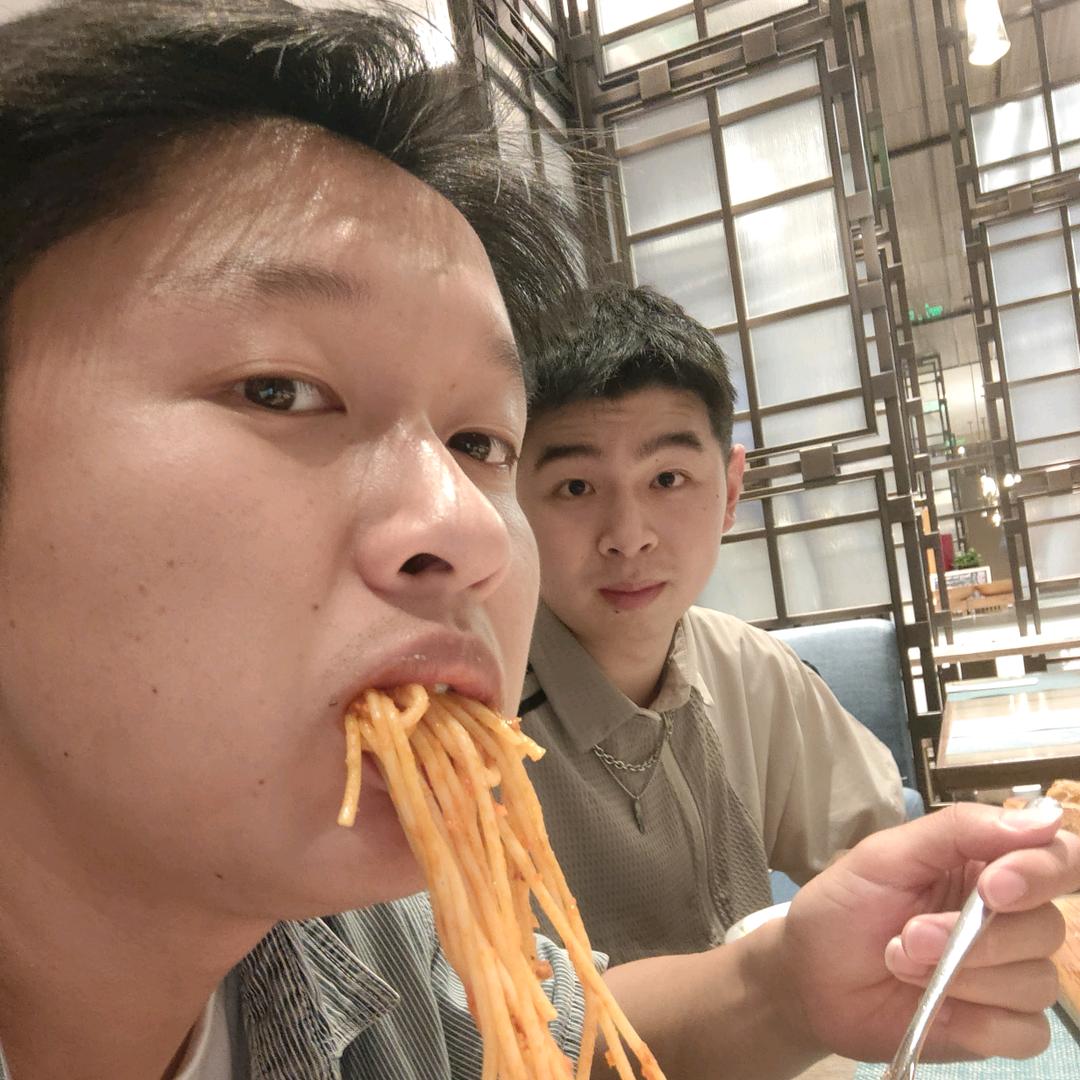 瀚饱饱