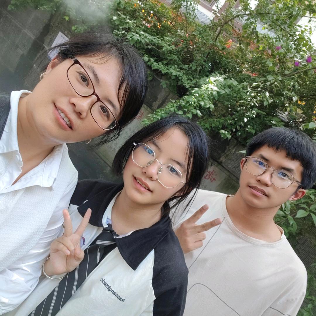 我家有只王小虎