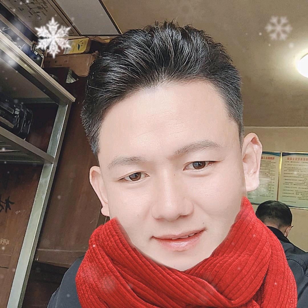 摆摊的伟伟