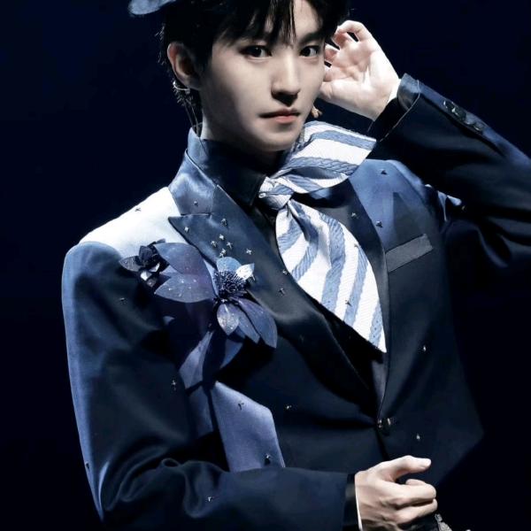 k嘉づ凯й🧚🏻‍♀️