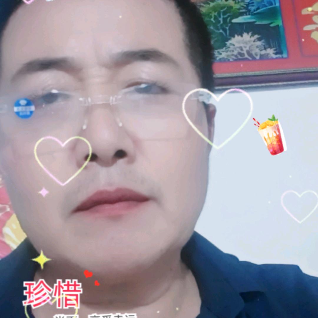 骏马奔腾