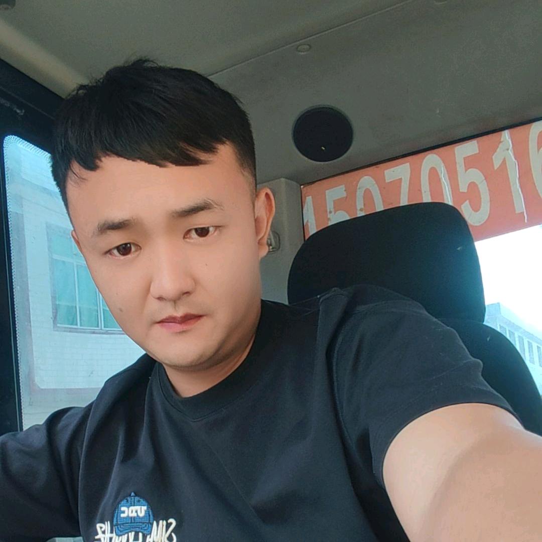 挖机小彭