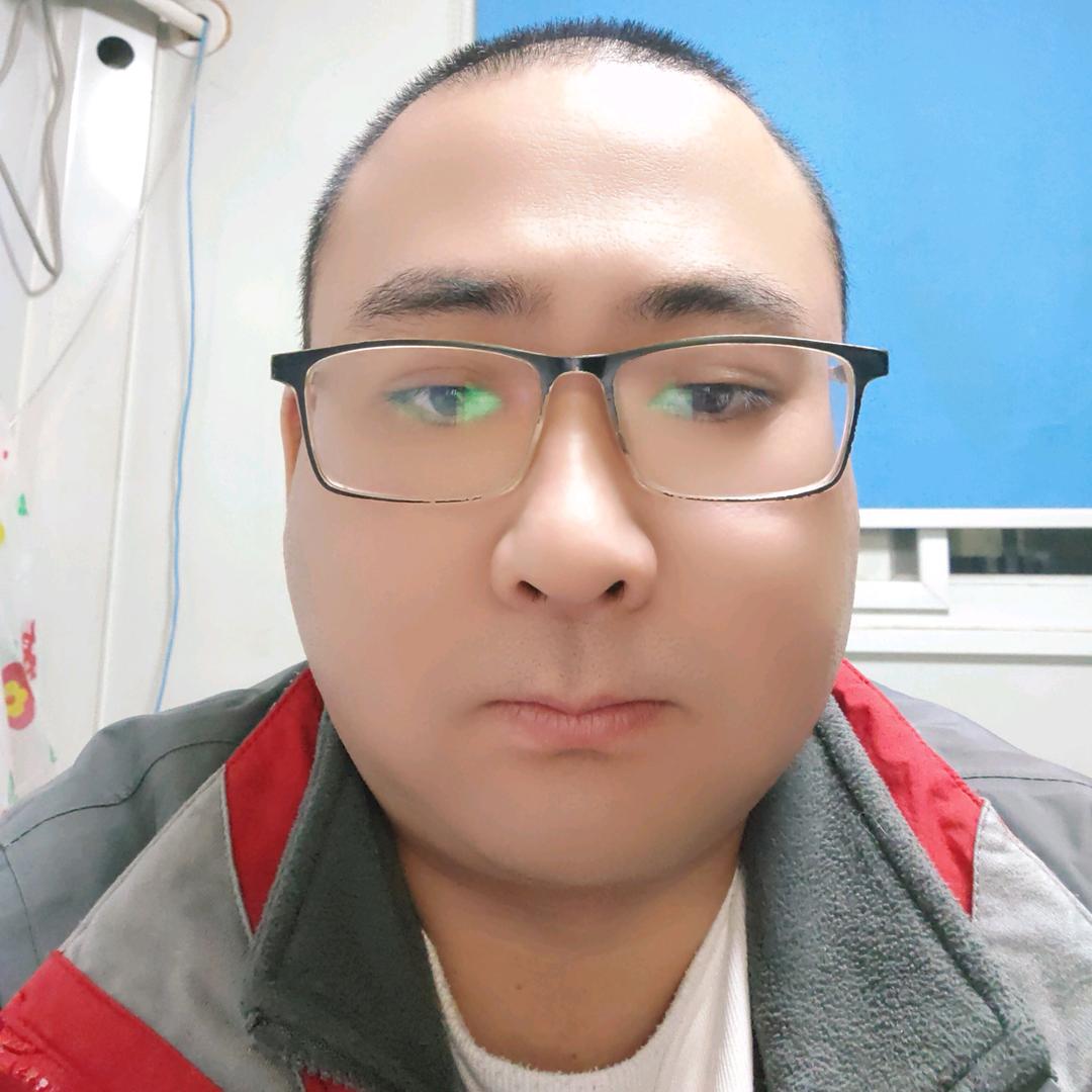 一只想飞回学校的鸟🐦