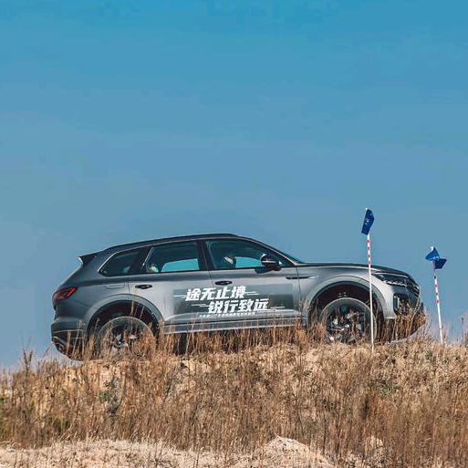 我在青岛卖途锐