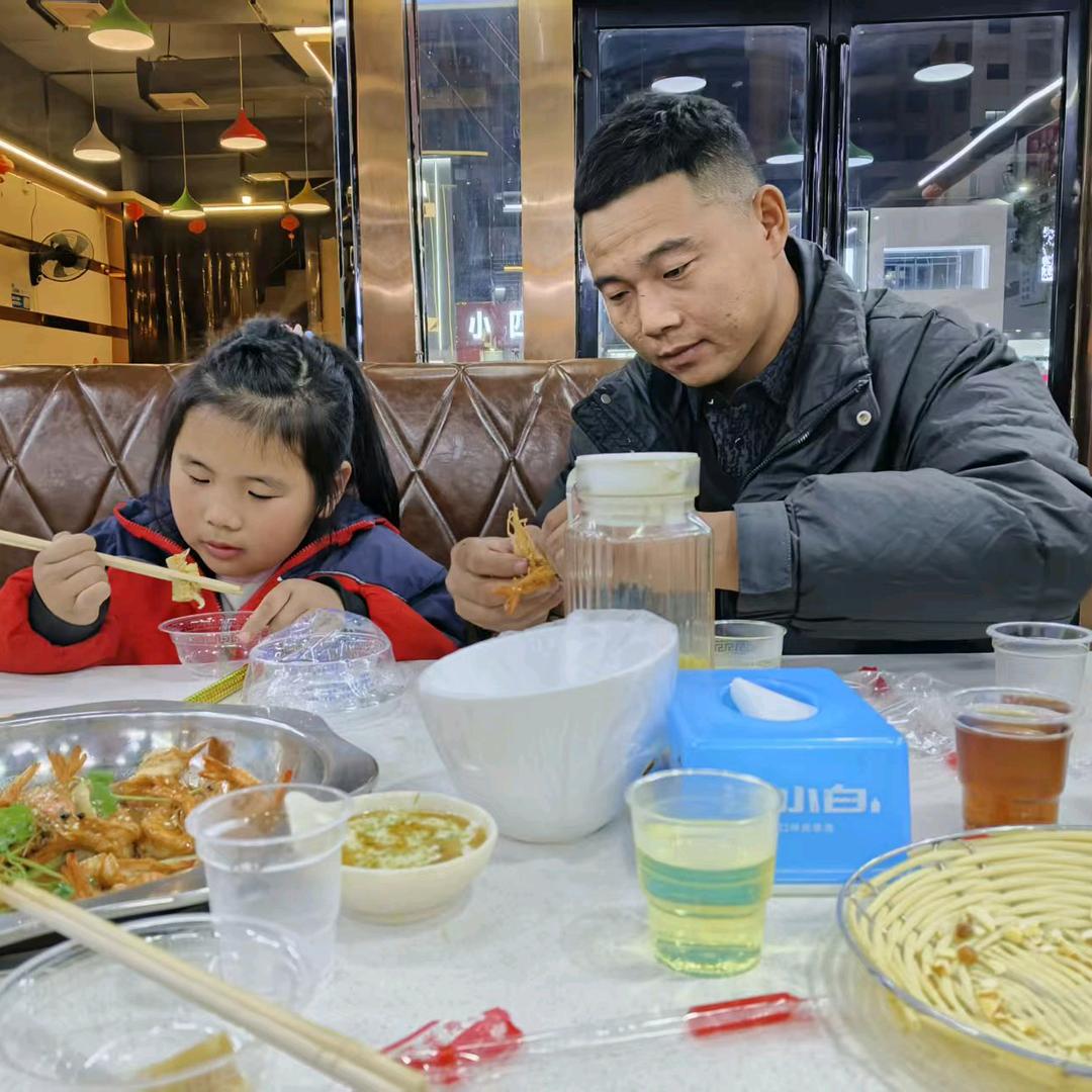 豫  东  （   龙哥   ）