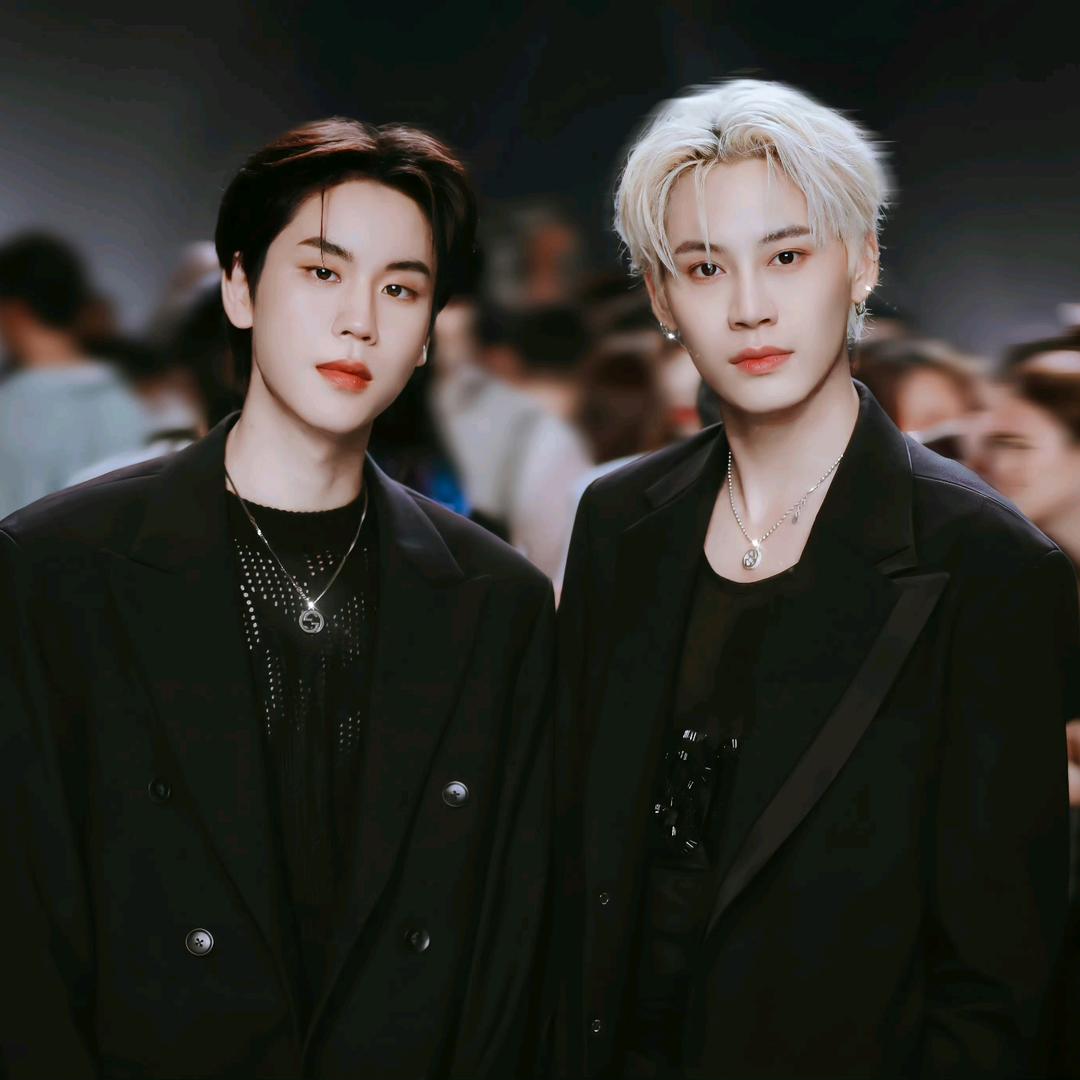 你压我血管了🎄