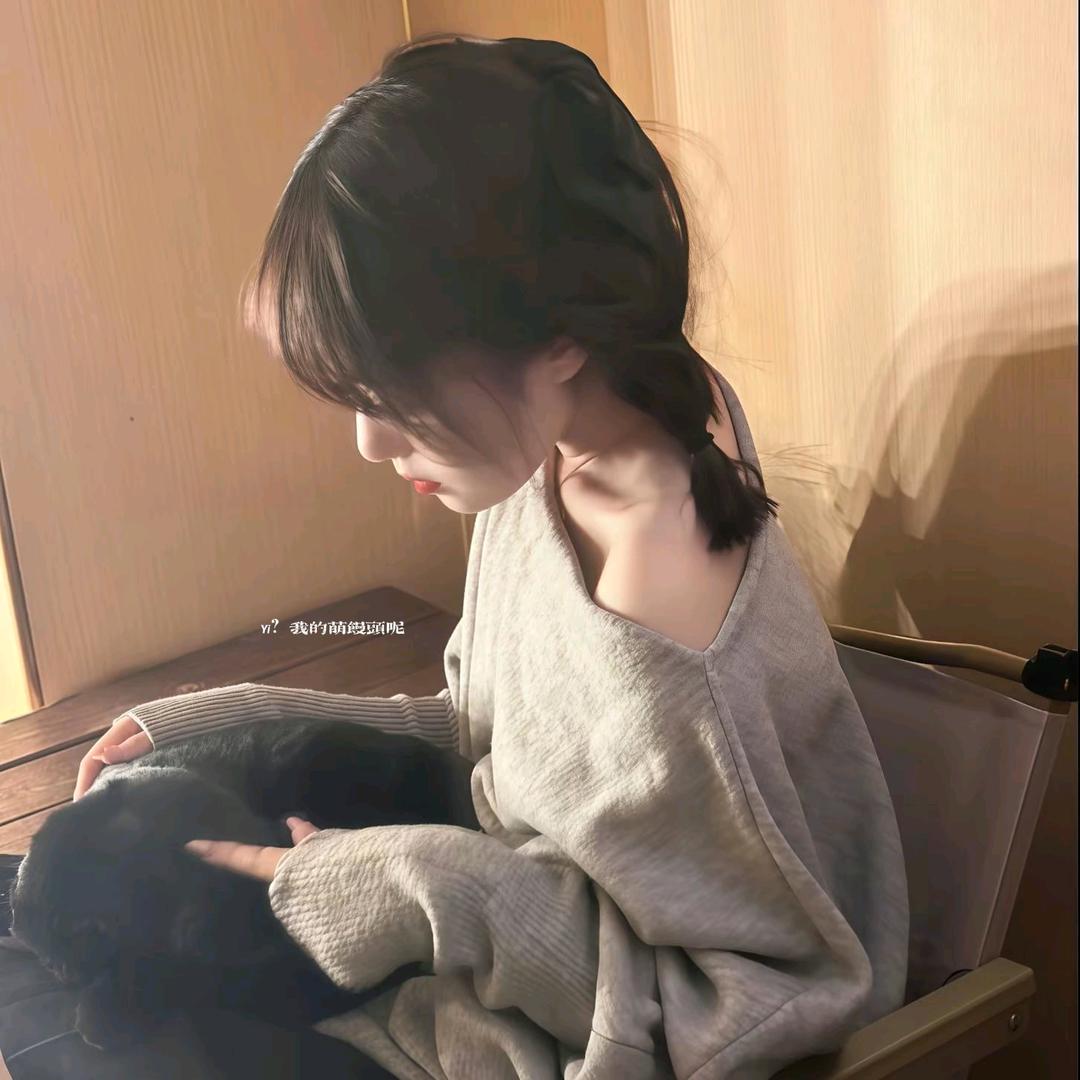 𝙔𝙞？我的萌馒头呢、