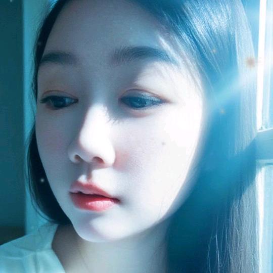 乖乖妮🐷