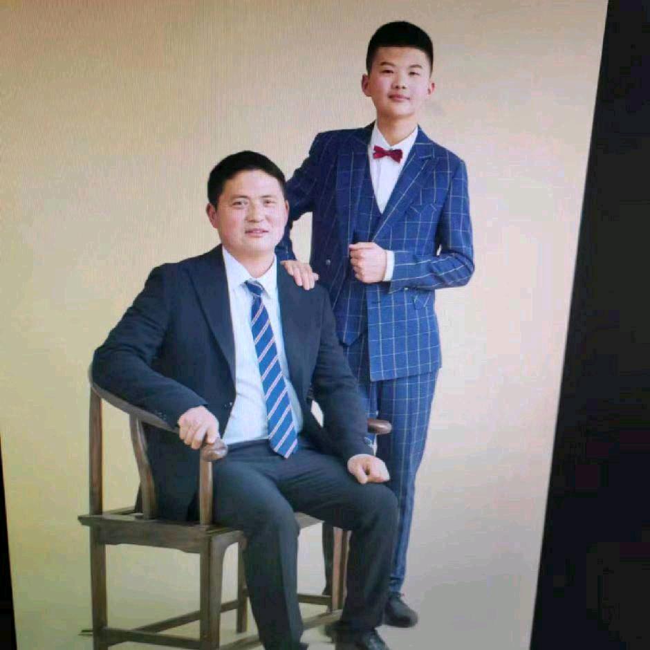 明天更好李哥
