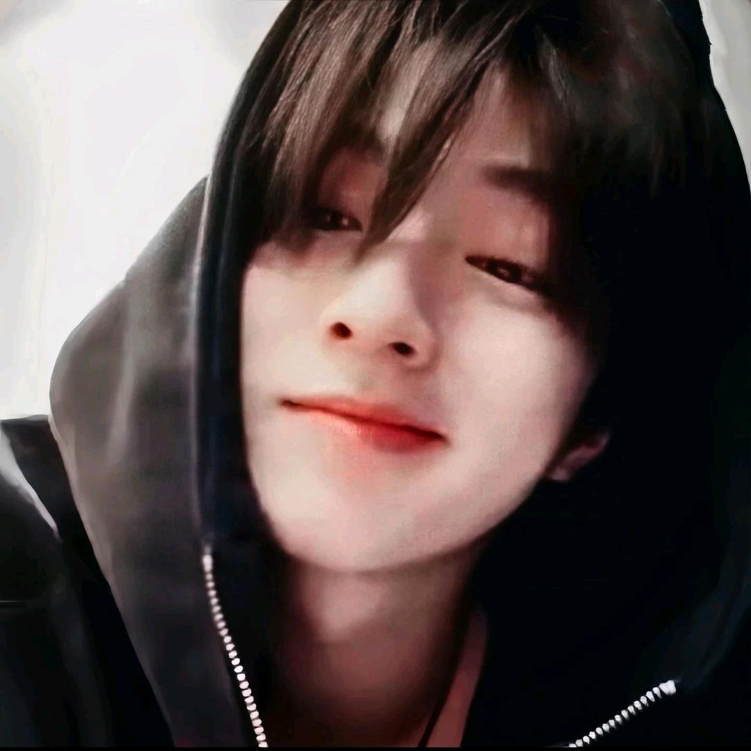 七杯抹茶星冰乐💛🖤🍿