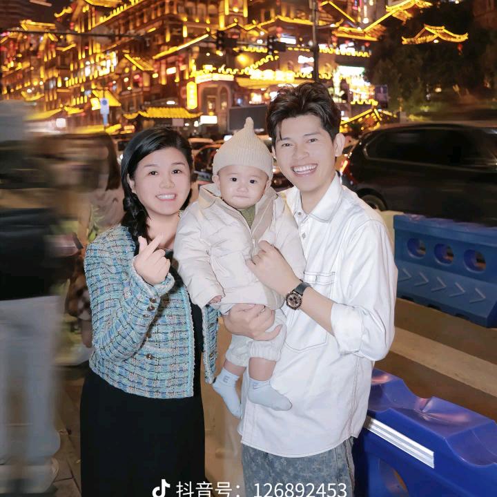 小许   @小表妹切片💞