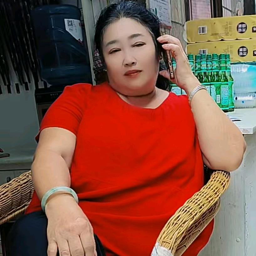 单身女人聊天主播