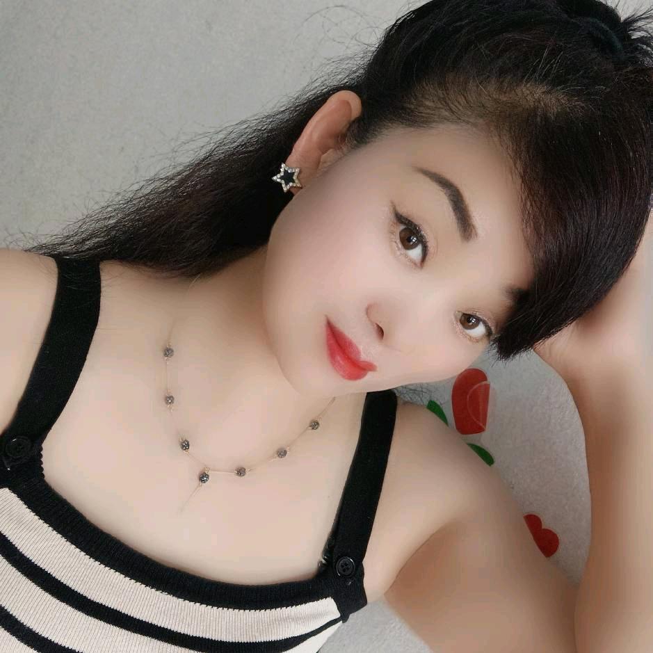 快乐的阿香