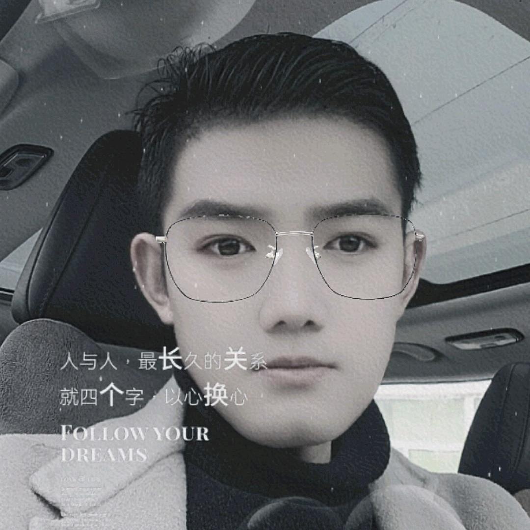 新苏诚服饰_邱学文