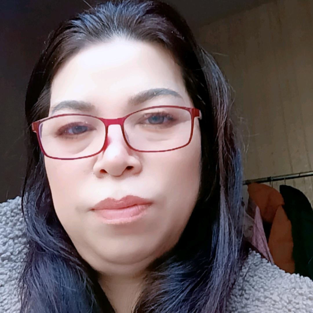 三月姐每天晚上9点开播