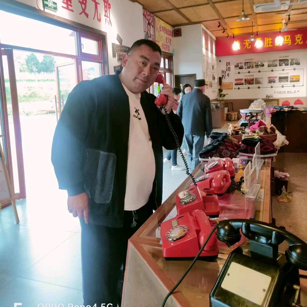 吕家娃水果店