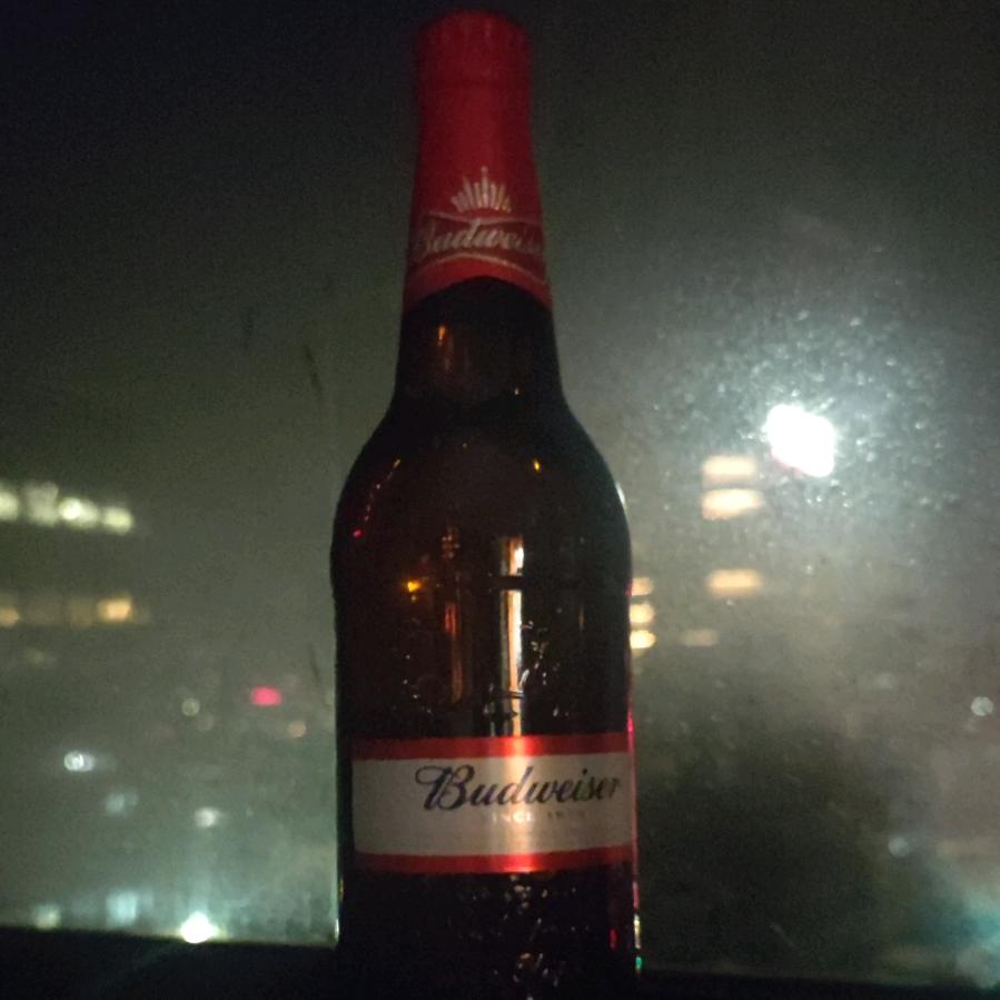 中山西路的百威