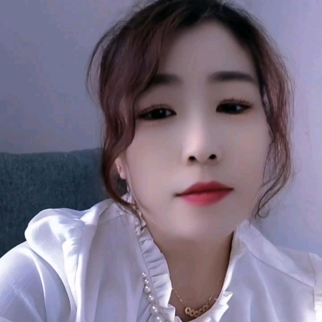 💔孤独伴月💔