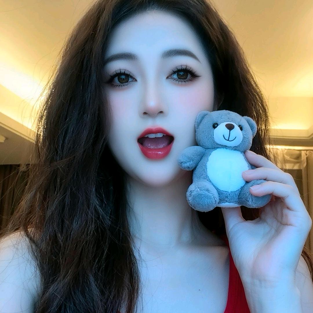 @ℳঞ小富婆꧔ꦿ᭄：