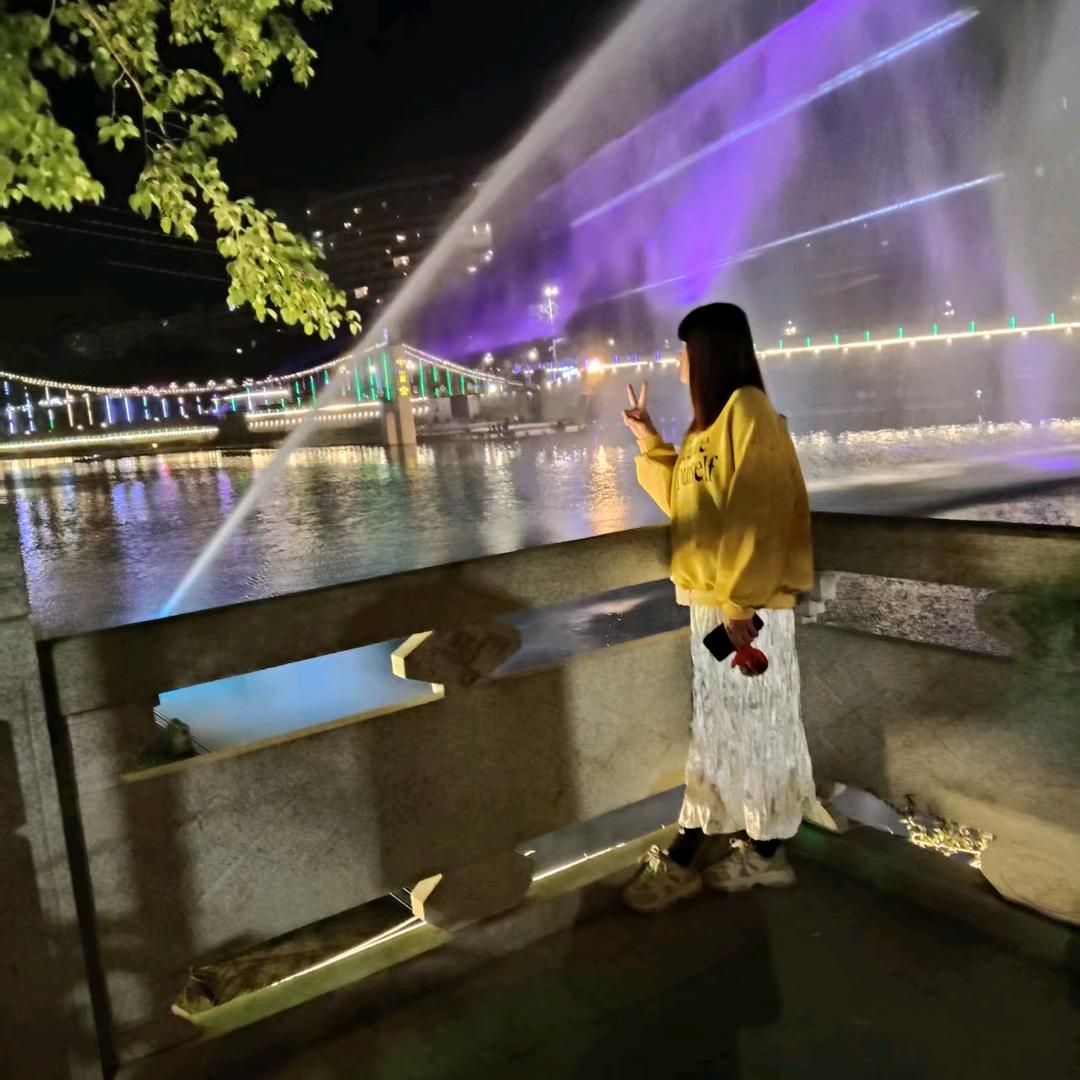 伊咿呀