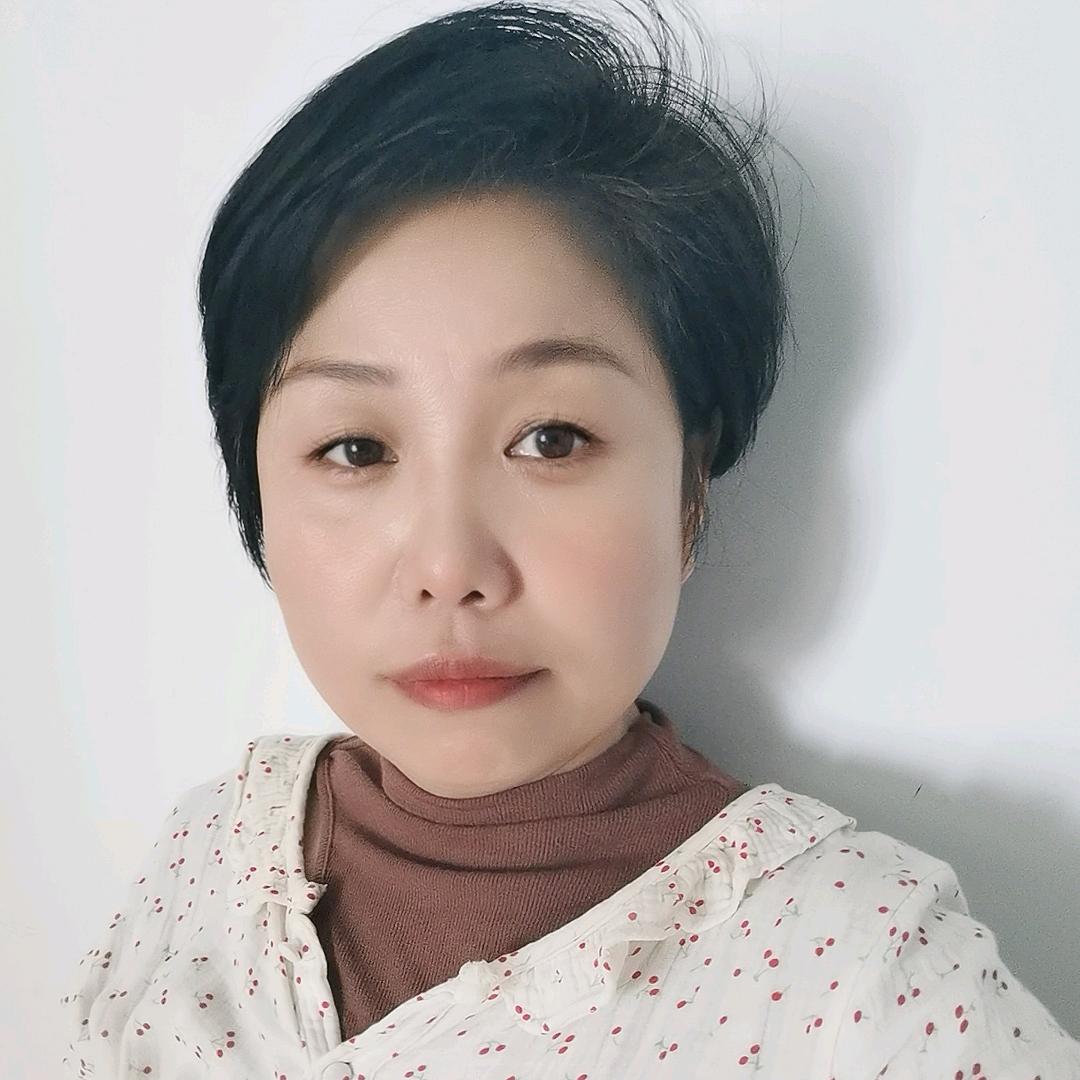 魏小菊