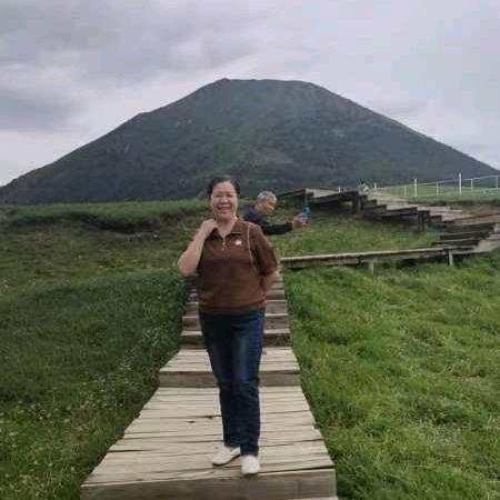雄关平凡