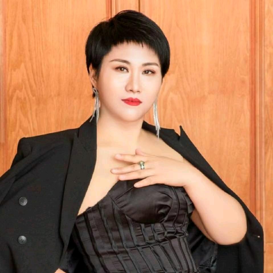 乌市古树山庄一姜