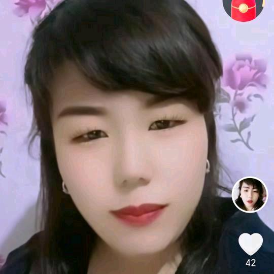 藏在云里^O^萍萍