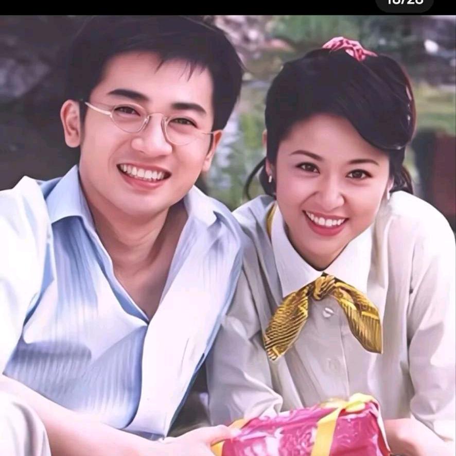 小妮子爱追剧