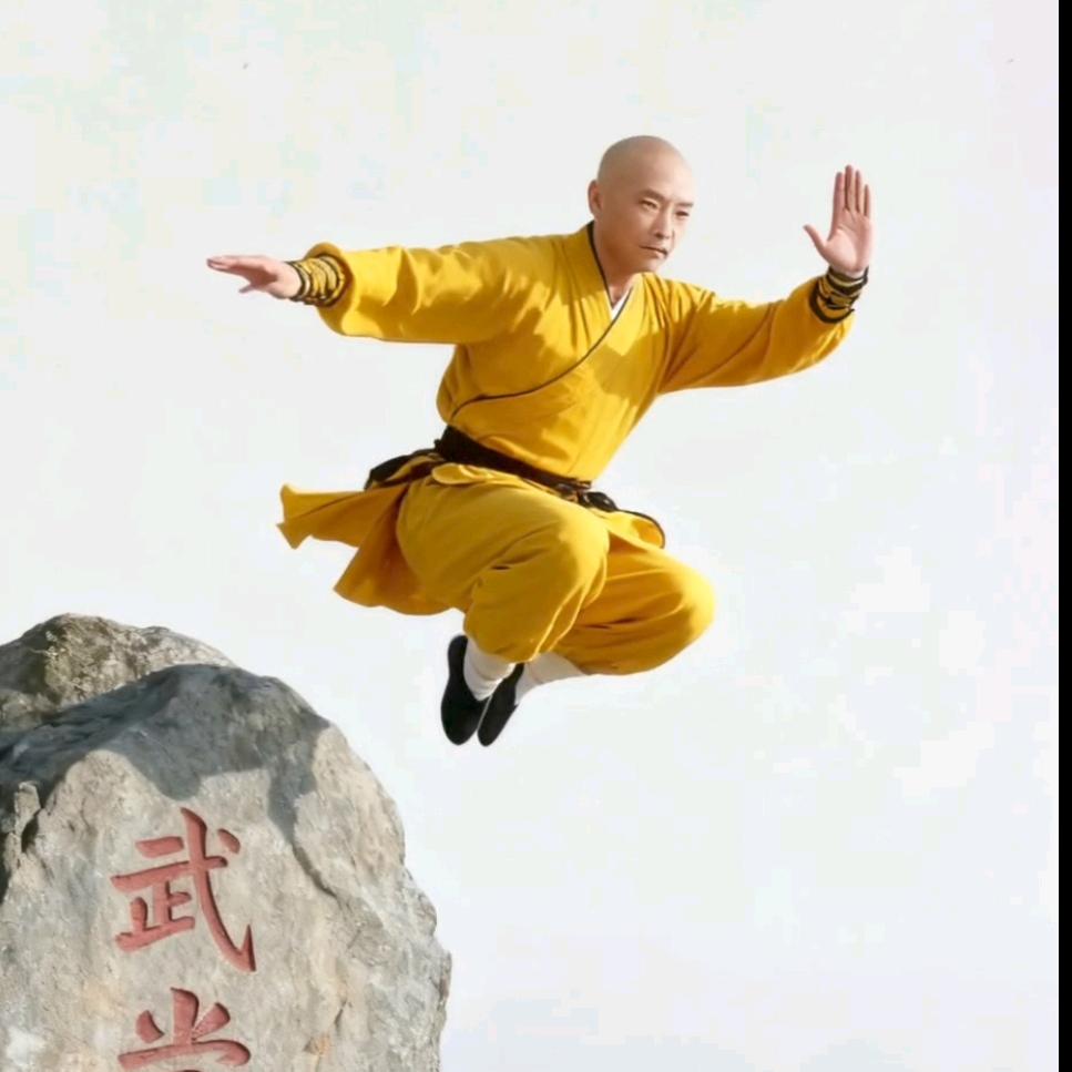 看我几分像从前