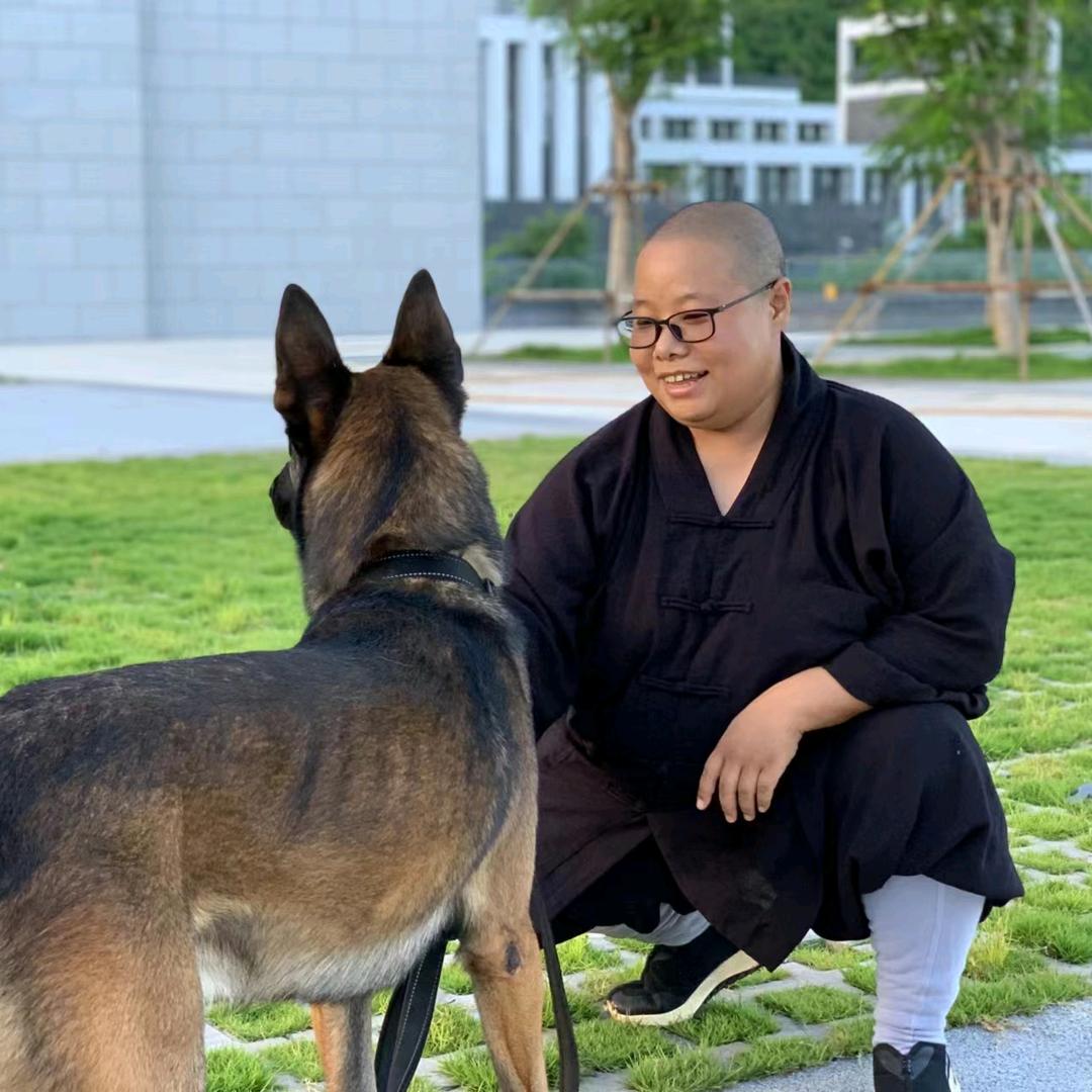 宝儿师父