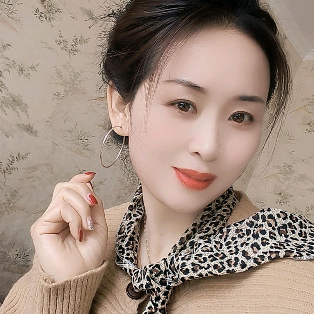 悦颜💃