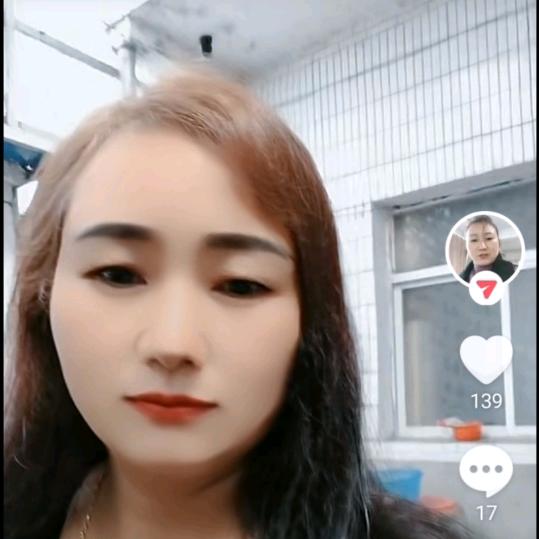 198607749开心的贵子