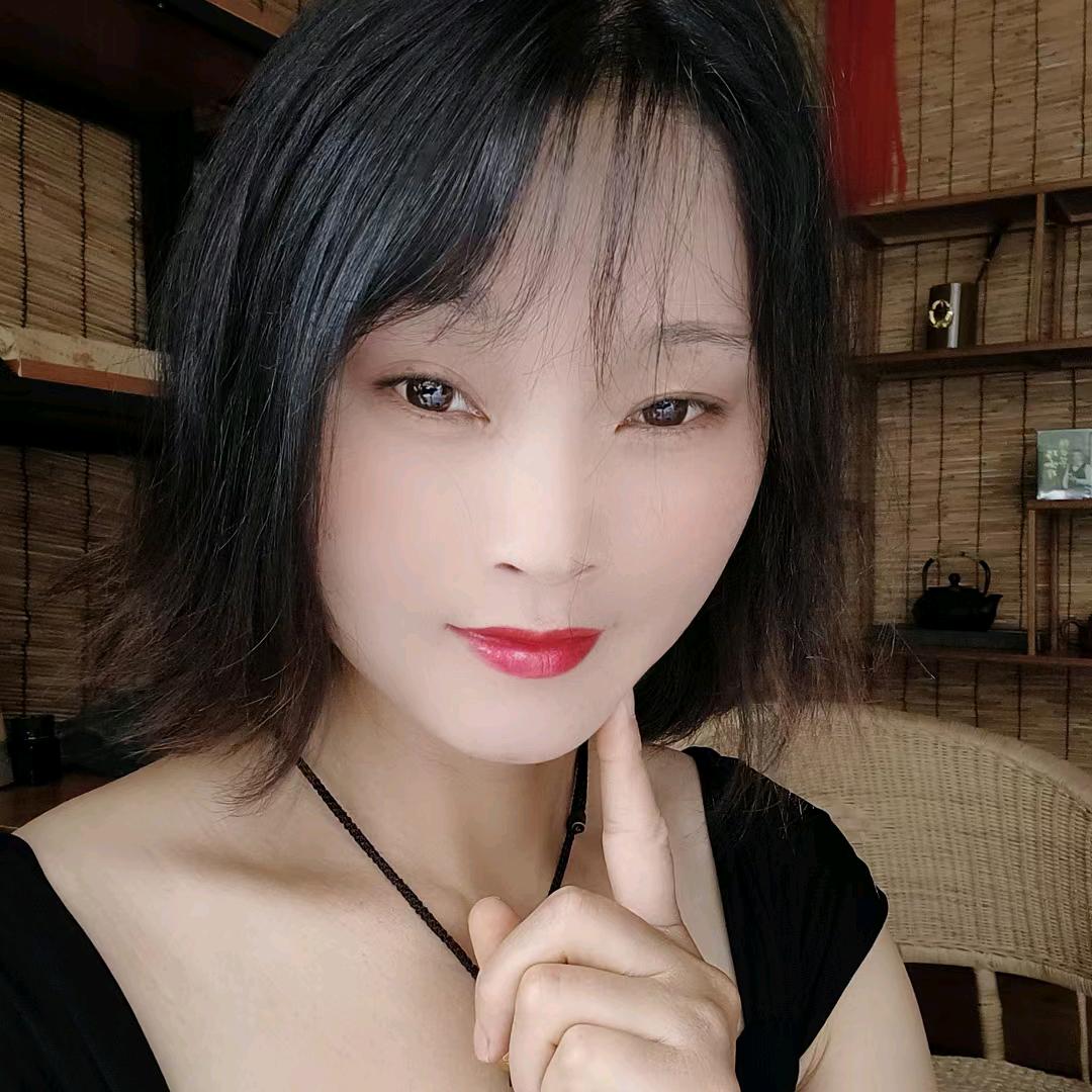 （周 周 ）
