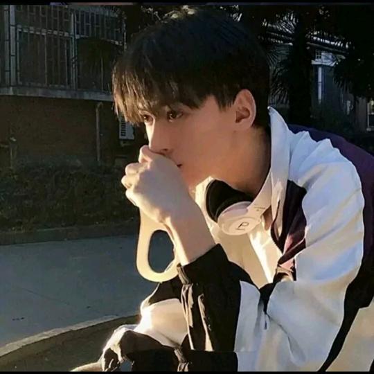 直男