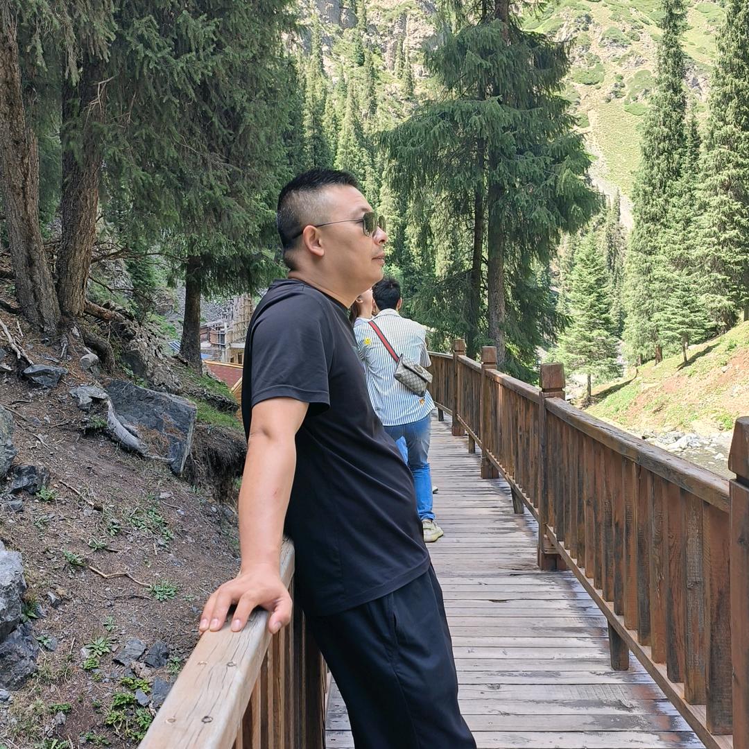 （李广伟）海海汽配:轮胎:四轮定位