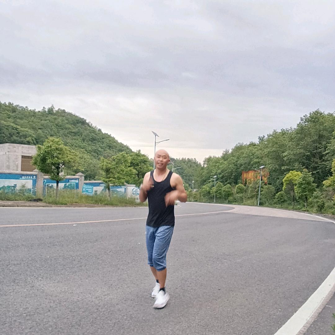 雨冲重庆万州烤鱼