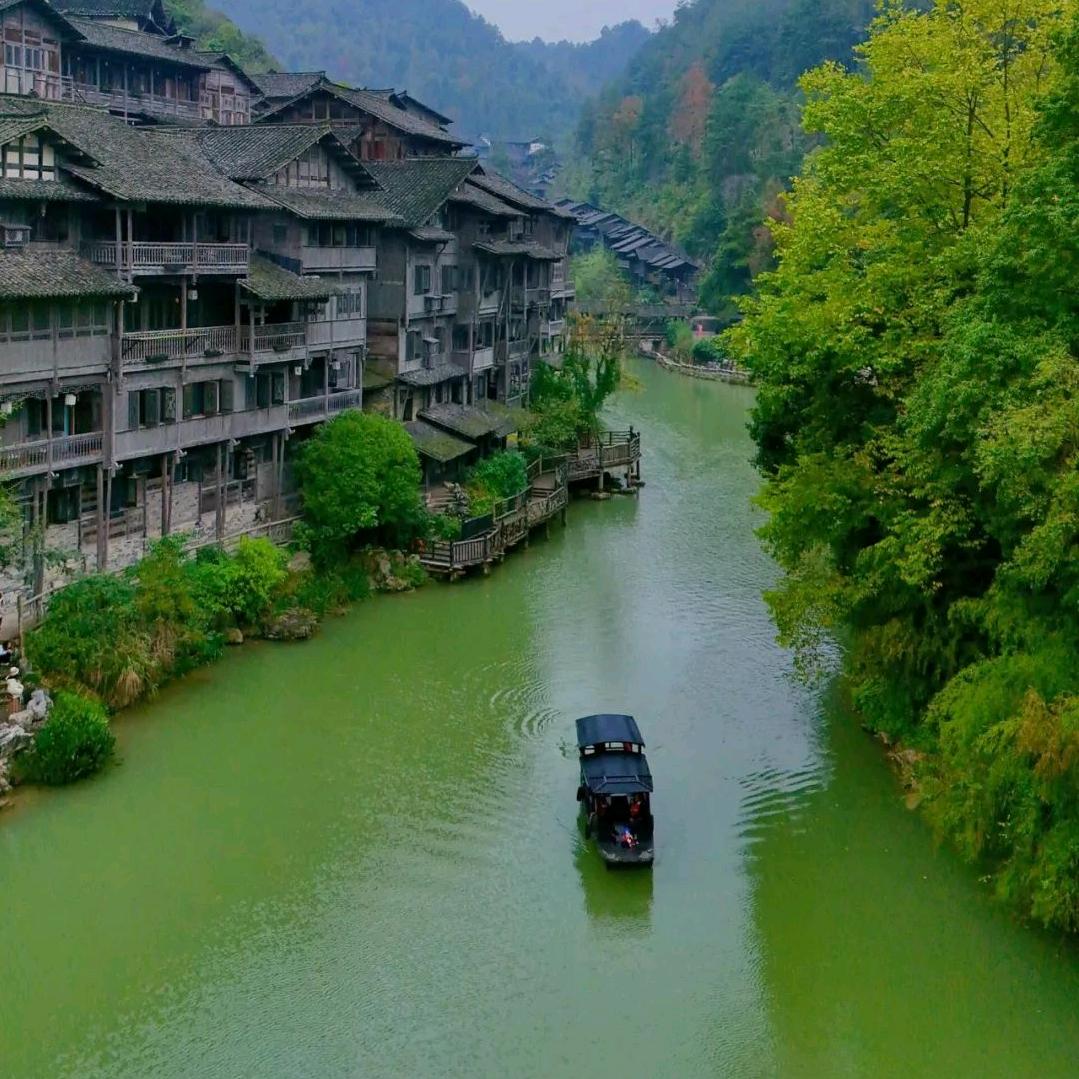 倾城