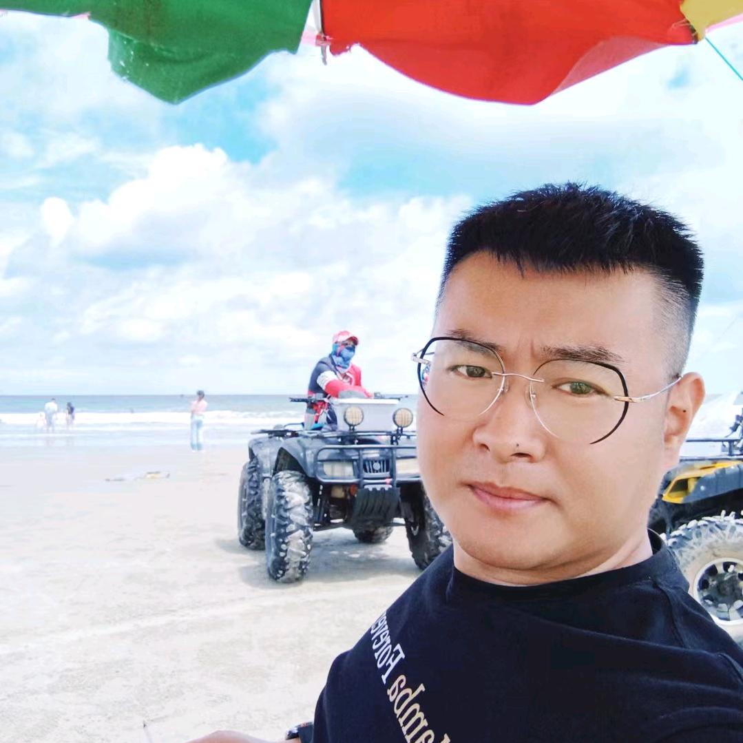 筑梦男孩【酷玩科技数码】