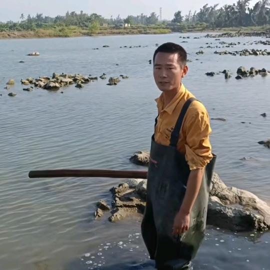 渔家小哥阿林