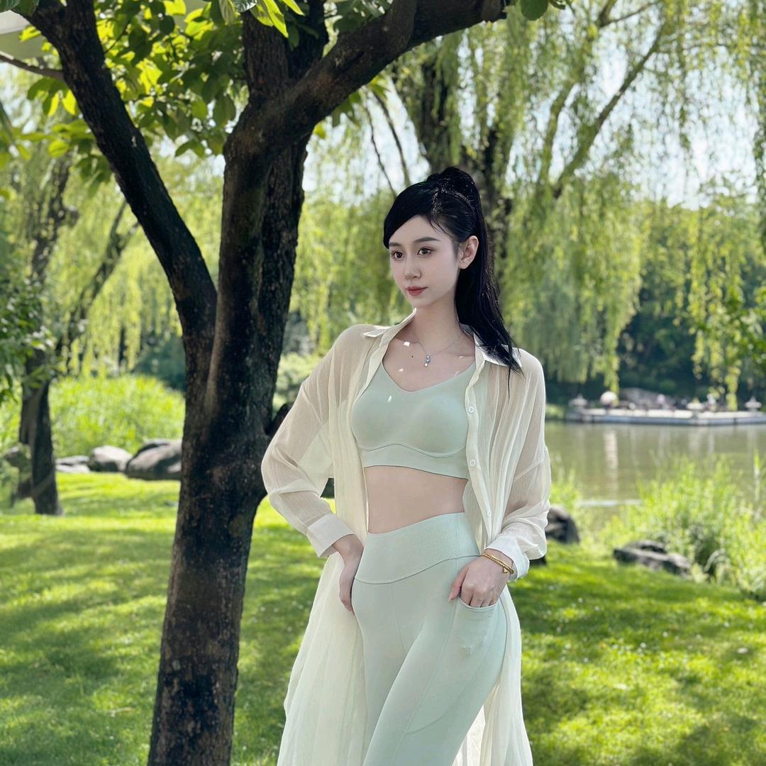 小妮故事汇