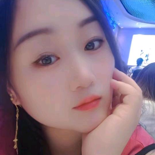 🦊开心小妖💋（煎熬中）