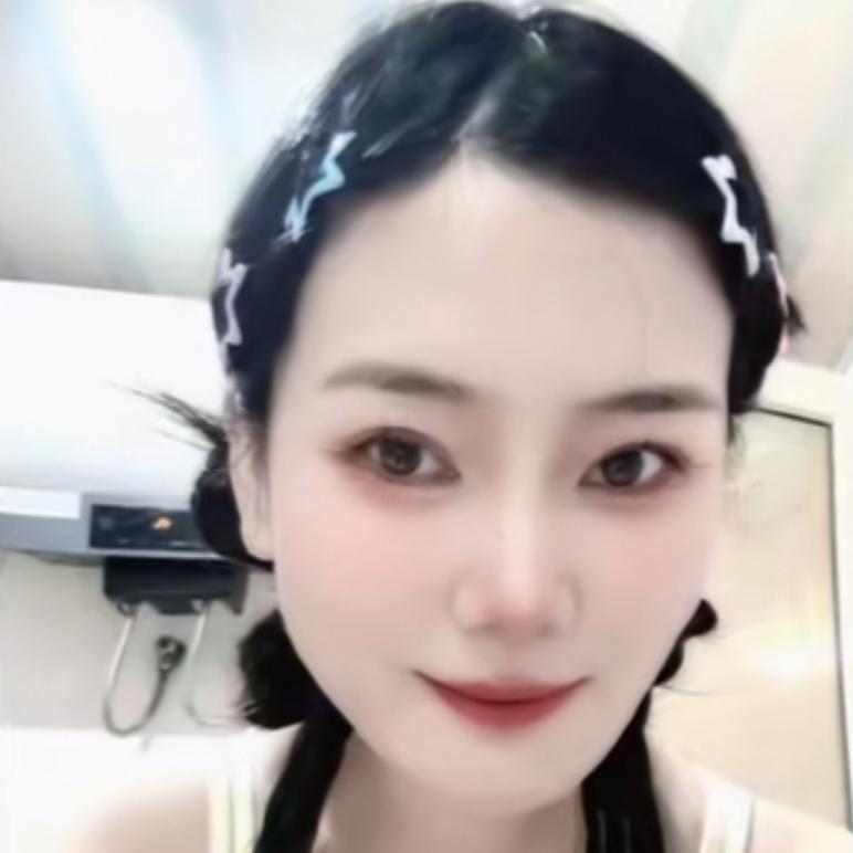 小阿姨🧍‍♀️