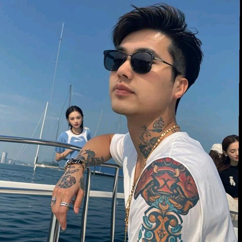 二哥                🪳