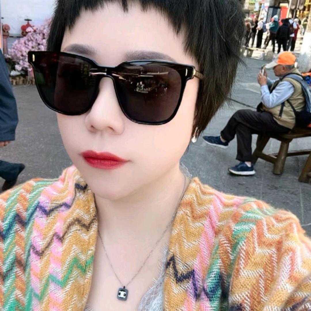饶河县火火大码女装👚