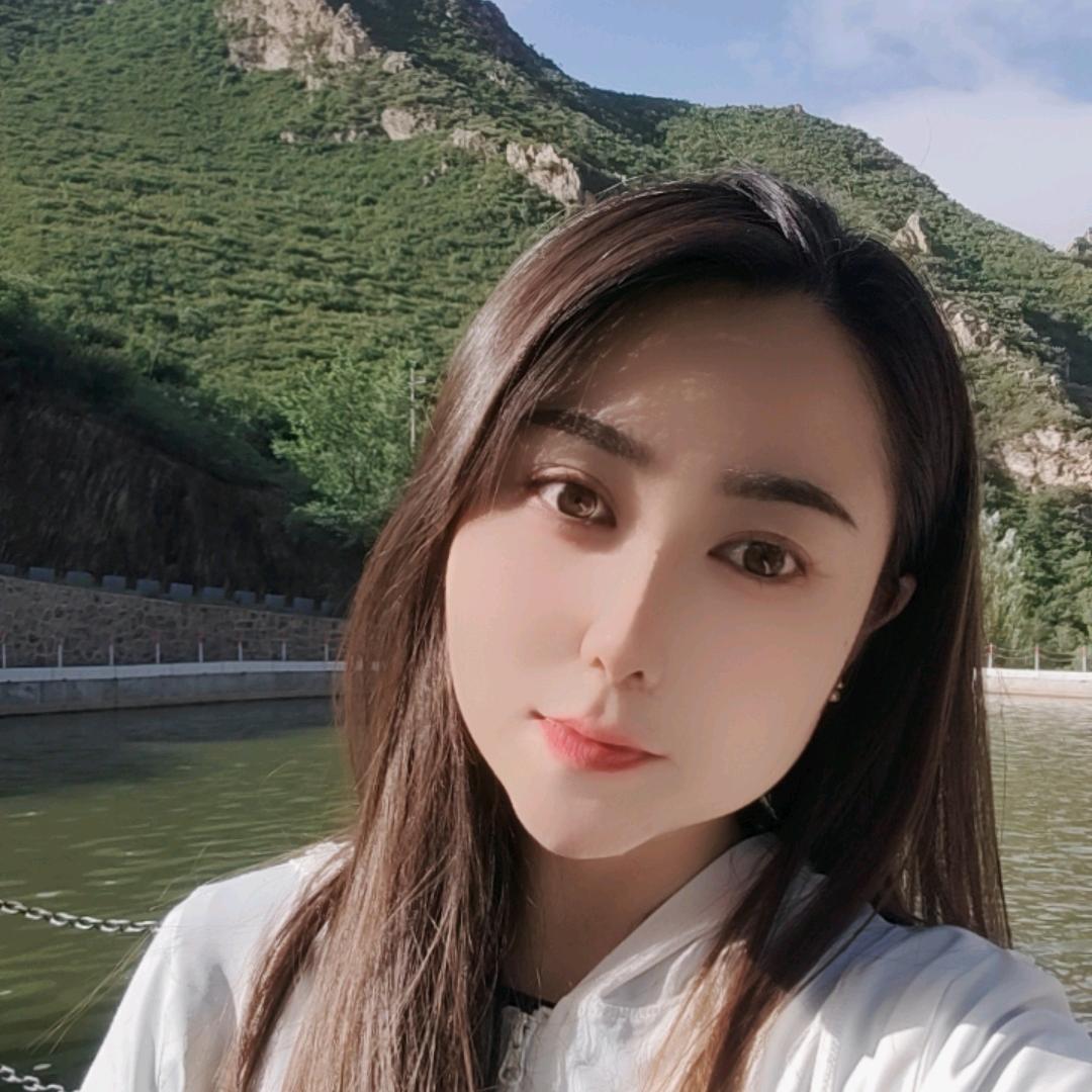 🌸卖手机的小姐姐🌸